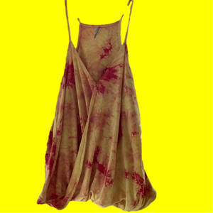 ** Tie dye Colorful Thread top M